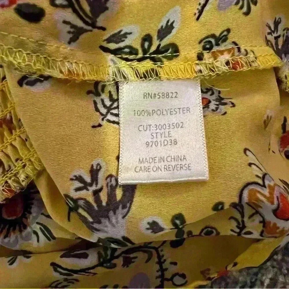 MAX STUDIO Yellow Floral V Neck Blouse with Ruffled Sleeves - Picture 8 of 12